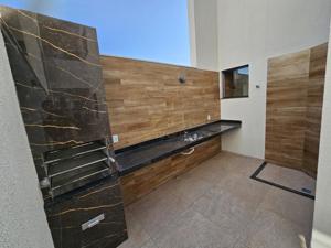 Casa 2 quartos 2 banheiros 20m²

