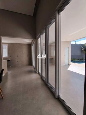 Apartamento 4 quartos 3 banheiros 200m²