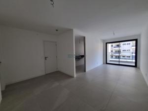 Apartamento 3 quartos 2 banheiros 104m²