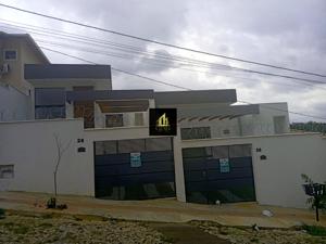 Casa 3 quartos 1 banheiro 169,84m²