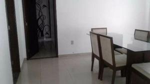 Casa 4 quartos 3 banheiros 

