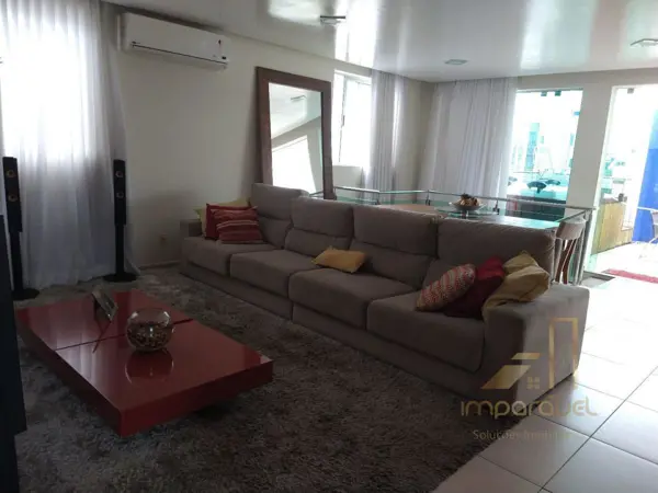 Apartamento 3 quartos 2 banheiros 
