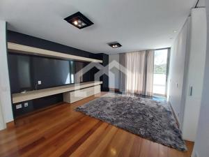 Casa em condomínio 5 quartos 4 vagas 800m²