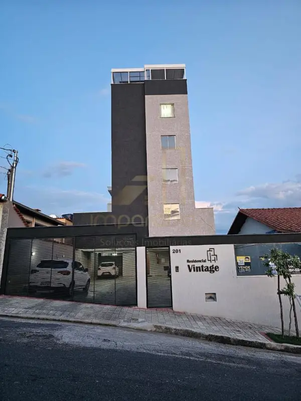 Apartamento 3 quartos 2 banheiros 111m²
