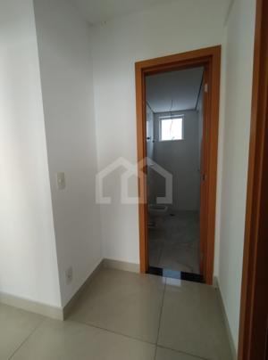 Área privativa 3 quartos 2 banheiros 202m²