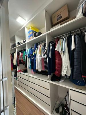 Apartamento 3 quartos 2 banheiros 270m²