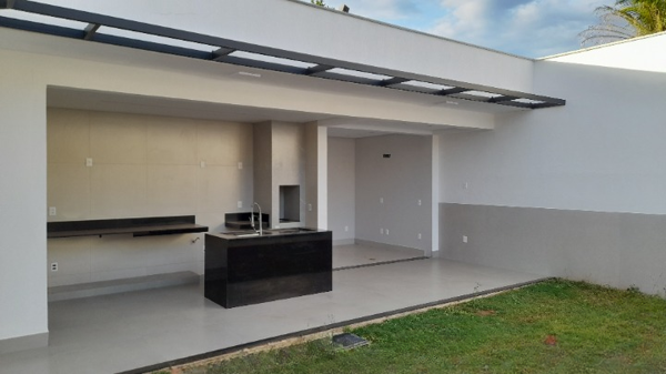 Casa em condomínio 2 quartos 2 vagas 127m²