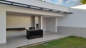 Casa em condomínio 2 quartos 2 vagas 127m²