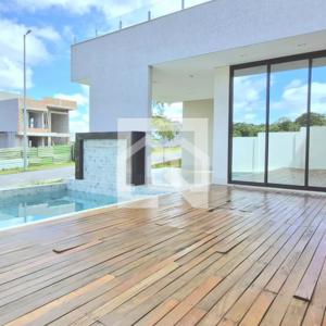 Casa em condomínio 4 quartos 5 banheiros 320m²