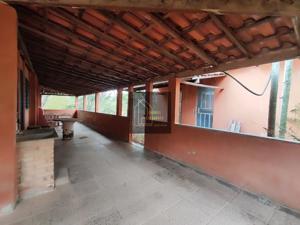 Apartamento 3 quartos 2 banheiros 22700m²