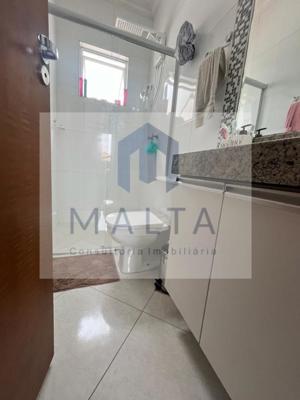 Casa 3 quartos 3 banheiros 156m²