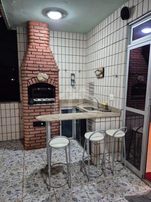 Cobertura 4 quartos 2 vagas 190m²