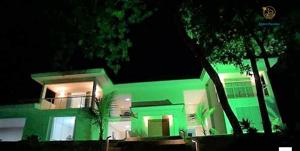 Casa em condomínio 6 quartos 3 banheiros 5000m²