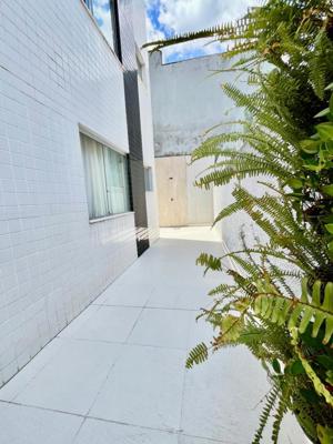 Apartamento 3 quartos 2 banheiros 360m²