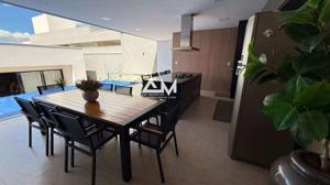 Apartamento 3 quartos 3 banheiros 297m²