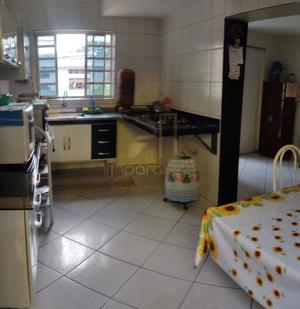 Casa 3 quartos 4 banheiros 
