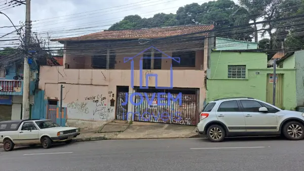 Casa 4 quartos banheiros 561m²