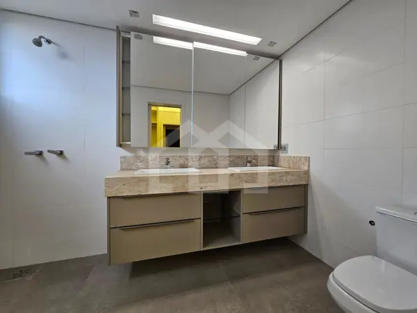 Apartamento 4 quartos 4 vagas 205m²
