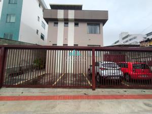 Apartamento 3 quartos 2 banheiros 137m²