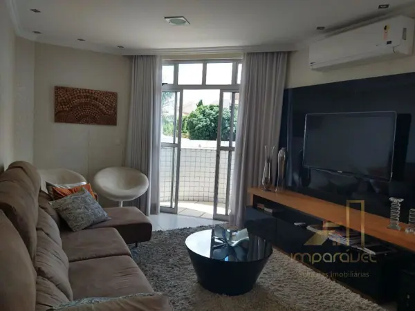 Apartamento 3 quartos 2 banheiros 
