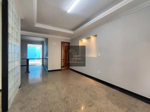 Apartamento 3 quartos 2 banheiros 234m²