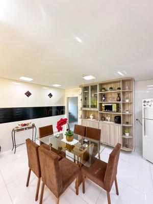 Casa 5 quartos 6 banheiros 810m²
