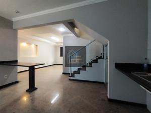 Apartamento 3 quartos 2 banheiros 234m²