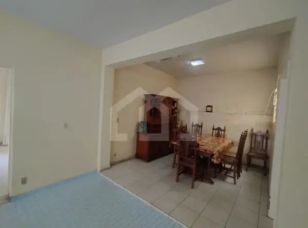 Casa 5 quartos 2 vagas 278m²