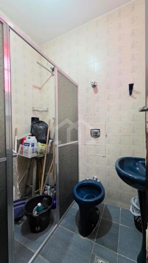 Casa 6 quartos 1 vaga 240m²