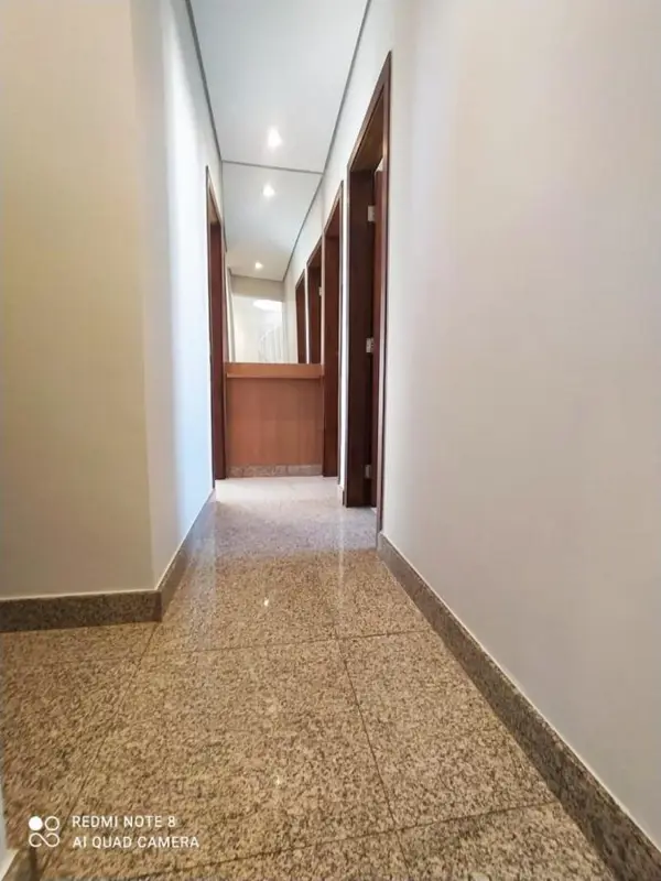 Apartamento 3 quartos 4 banheiros 161m²