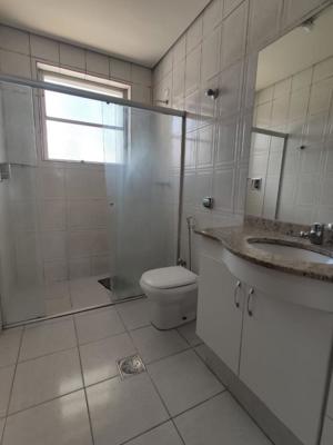 Apartamento 3 quartos 2 banheiros 120m²