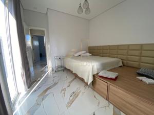 Casa 3 quartos 3 banheiros 
