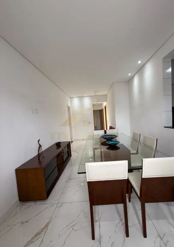 Apartamento 3 quartos 2 banheiros 116m²