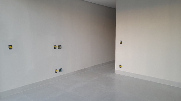 Casa em condomínio 1 quarto 2 vagas 215m²