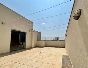Apartamento 3 quartos 4 banheiros 161m²