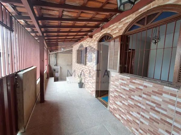 Casa 3 quartos 1 banheiro 130m²