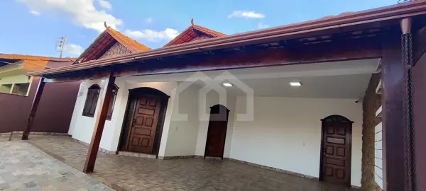 Casa 4 quartos 4 vagas 230m²
