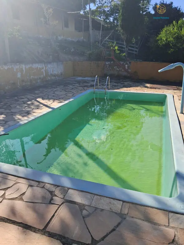 Sítio 4 quartos 2 banheiros 22ha
