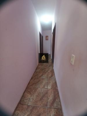 Casa 3 quartos 2 banheiros 360m²