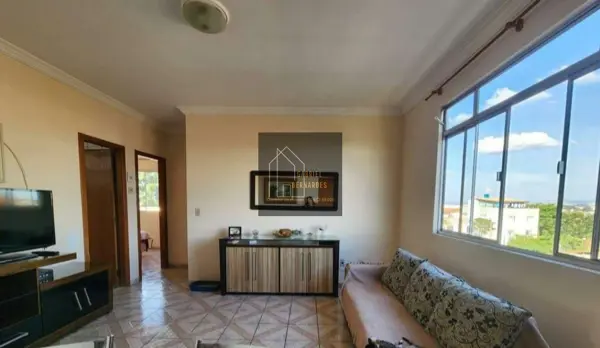 Apartamento 4 quartos 2 banheiros 234m²