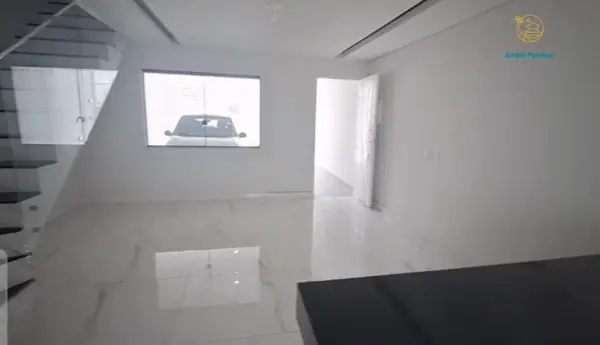 Casa 3 quartos 3 banheiros 162m²