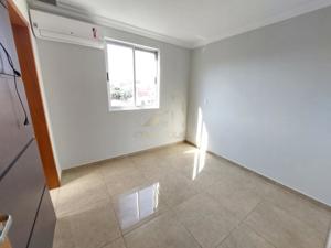 Apartamento 3 quartos 3 banheiros 140m²
