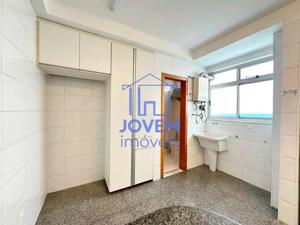 Apartamento 3 quartos 3 banheiros 232m²