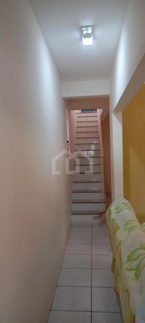 Casa 4 quartos 2 vagas 180m²