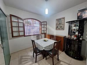 Casa 3 quartos 1 vaga 300m²