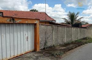 Casa 3 quartos 2 banheiros 379m²