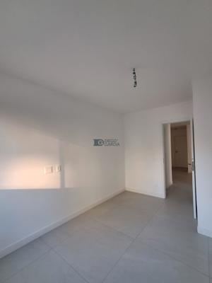 Apartamento 3 quartos 2 banheiros 104m²