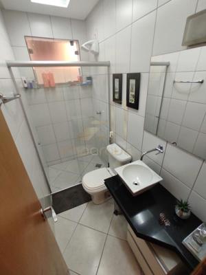 Apartamento 3 quartos 2 banheiros 45m²
