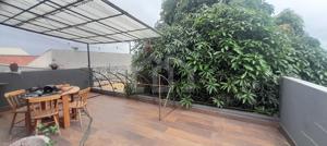 Casa 4 quartos 6 vagas 300m²