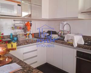 Apartamento 4 quartos  banheiros 140m²